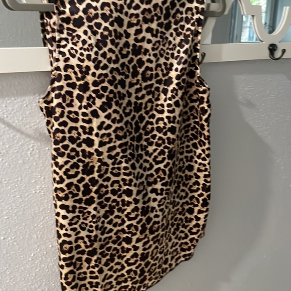 Cheetah print blouse, silk finish - Picture 3 of 4
